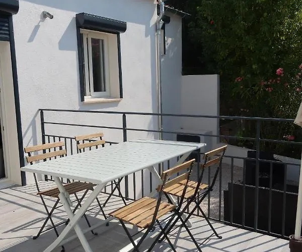 Le Petit Paradis